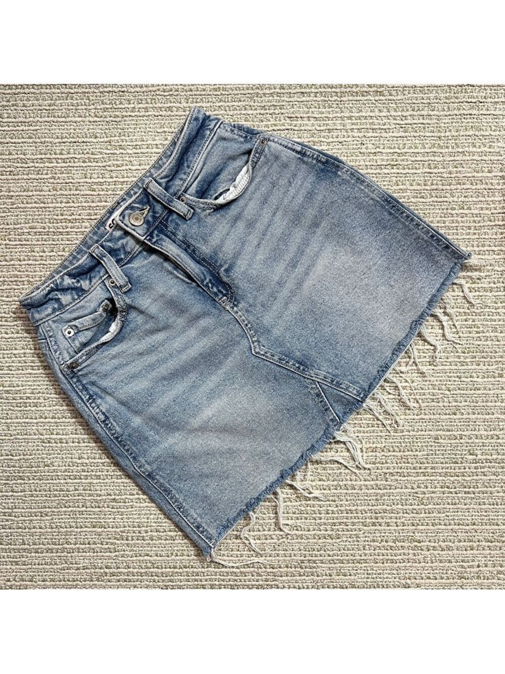 SO 1/25W Distressed Denim Mini Skirt Blue Jean Classic Boho Cottage Punk Retro